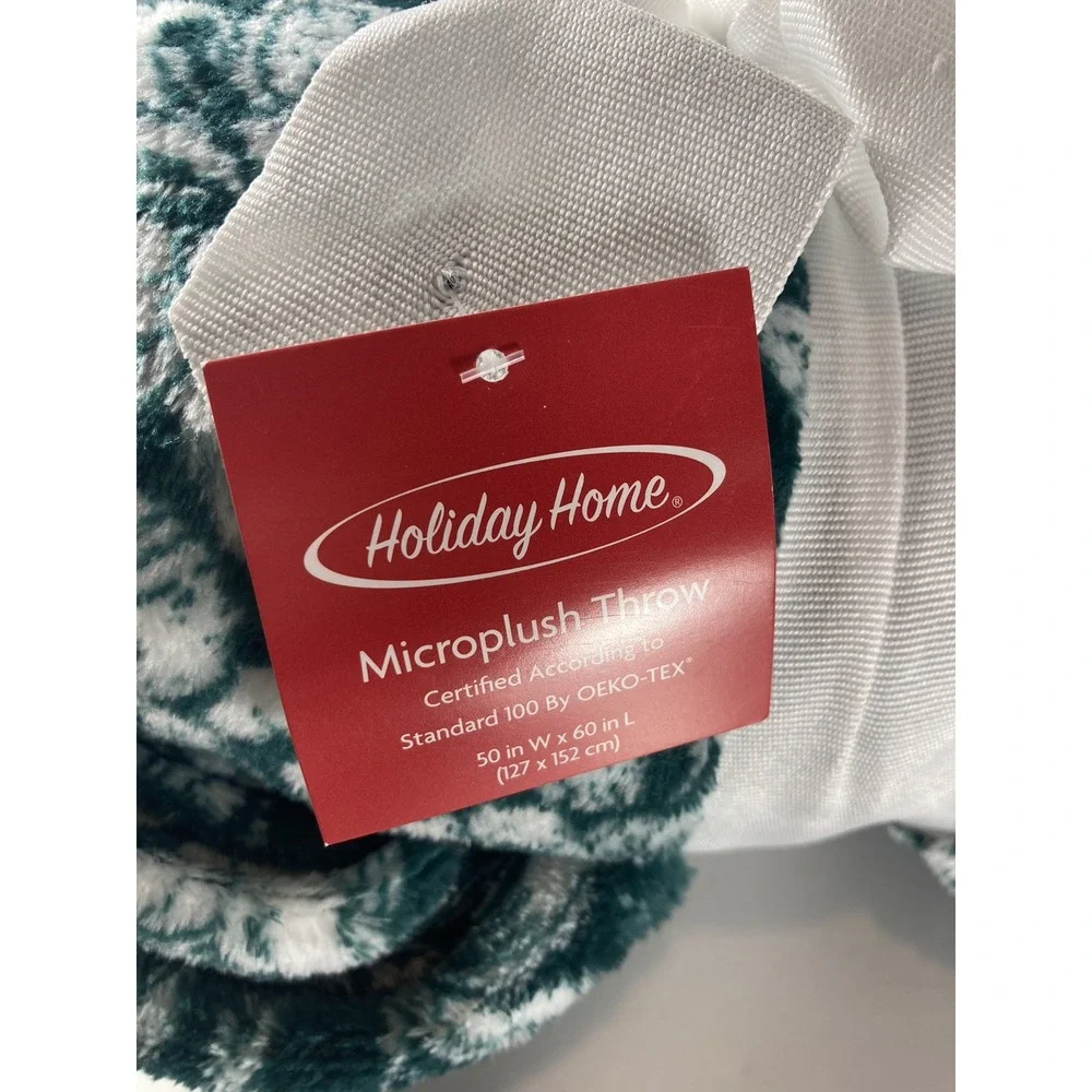 NO Sew Throw Kit   Christmas fleece New 50